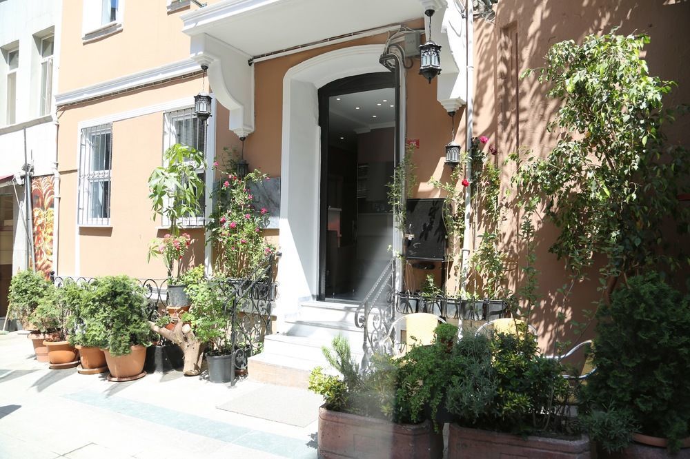 Bayer Hotel Istanbul Exterior photo