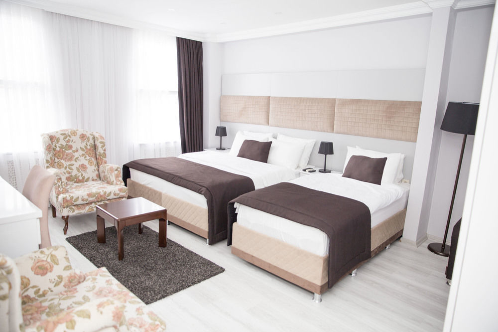 Bayer Hotel Istanbul Exterior photo