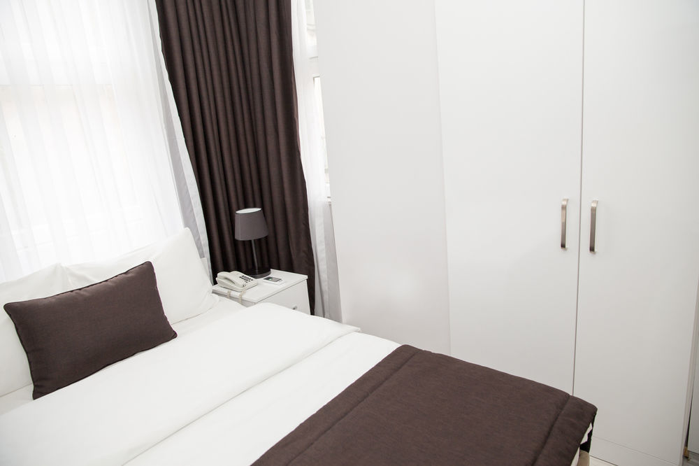 Bayer Hotel Istanbul Exterior photo