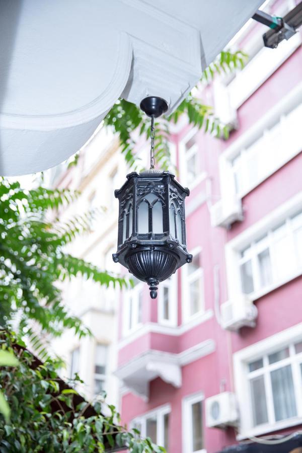 Bayer Hotel Istanbul Exterior photo