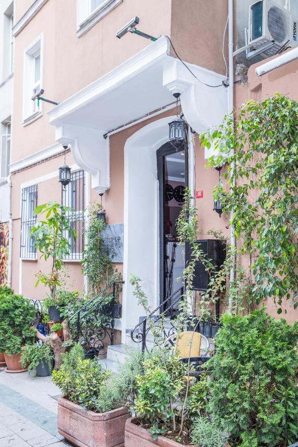 Bayer Hotel Istanbul Exterior photo